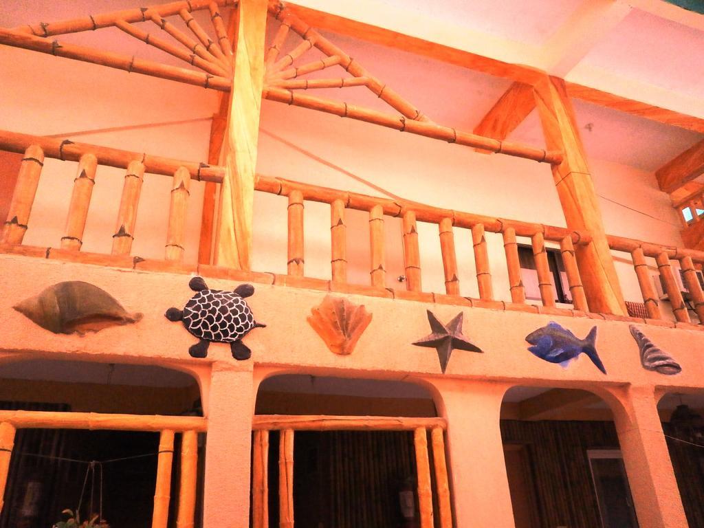 La Isla Bonita Resort And Spa Manoc-Manoc Номер фото